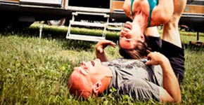 sKY and slaDE